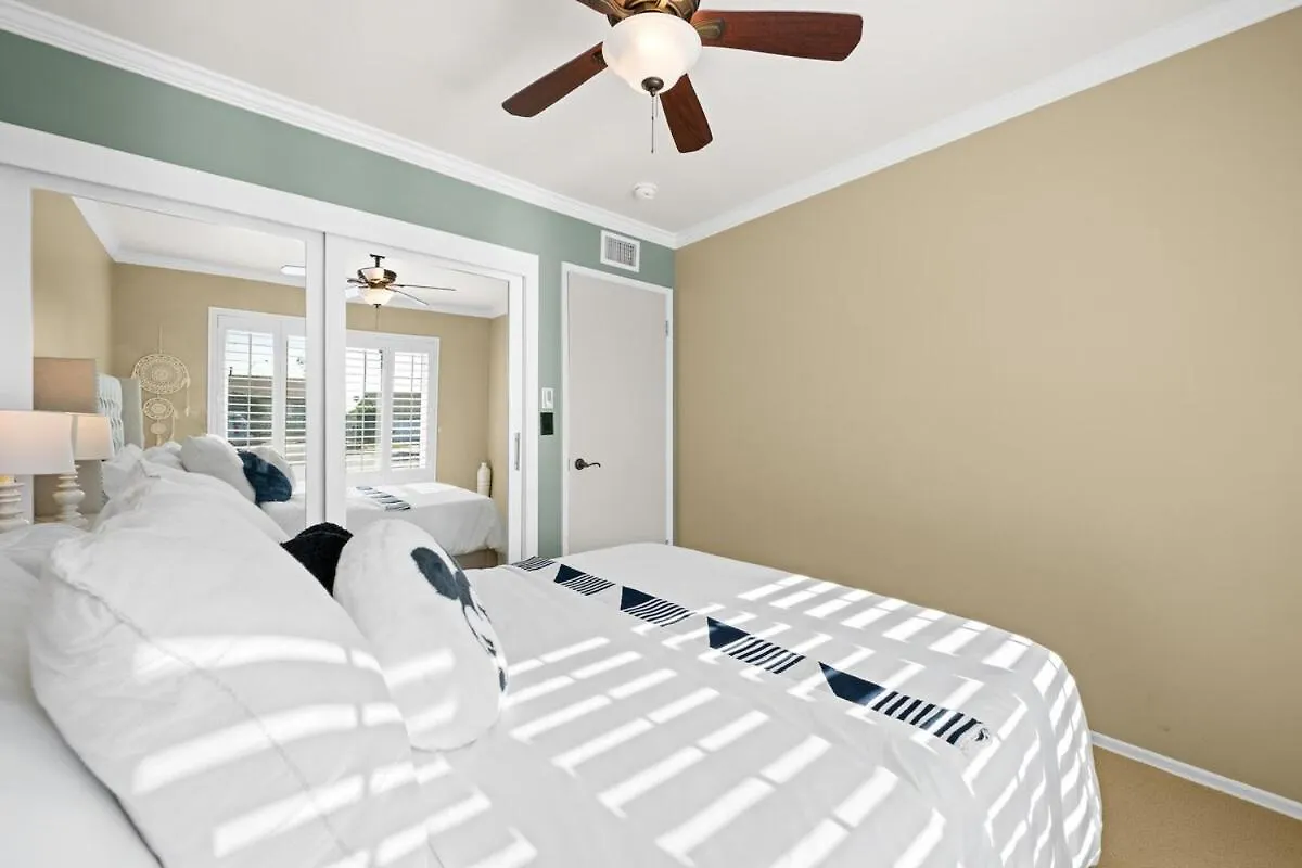The 3Br-2Ba Extended Stay Oasis In Anaheim Holiday home