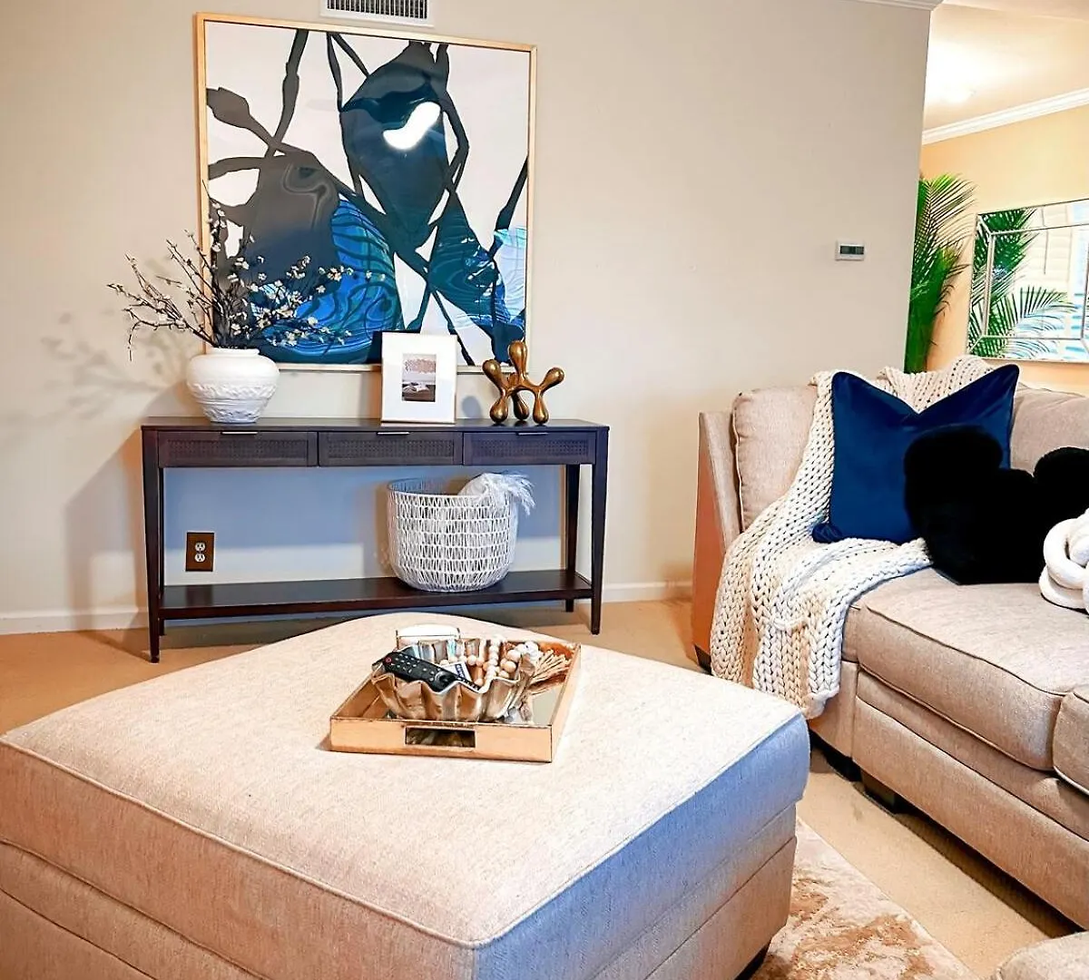The 3Br-2Ba Extended Stay Oasis In Anaheim